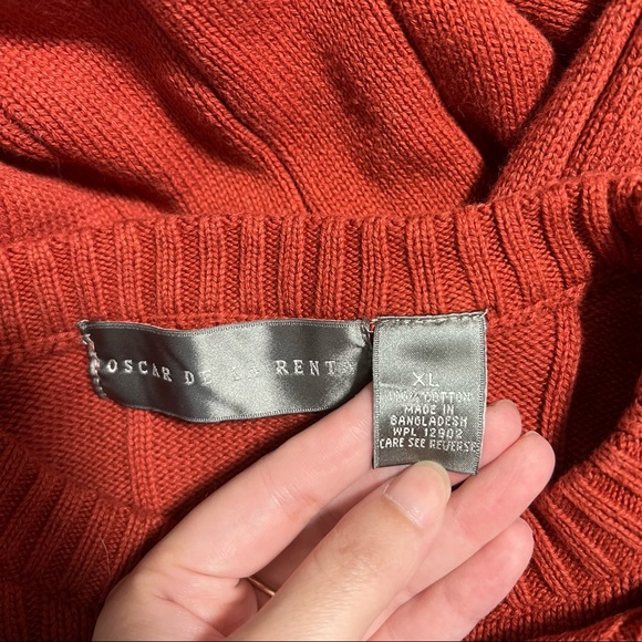 Oscar de la Renta Cable Knit Pullover Sweater - Picture 6 of 6